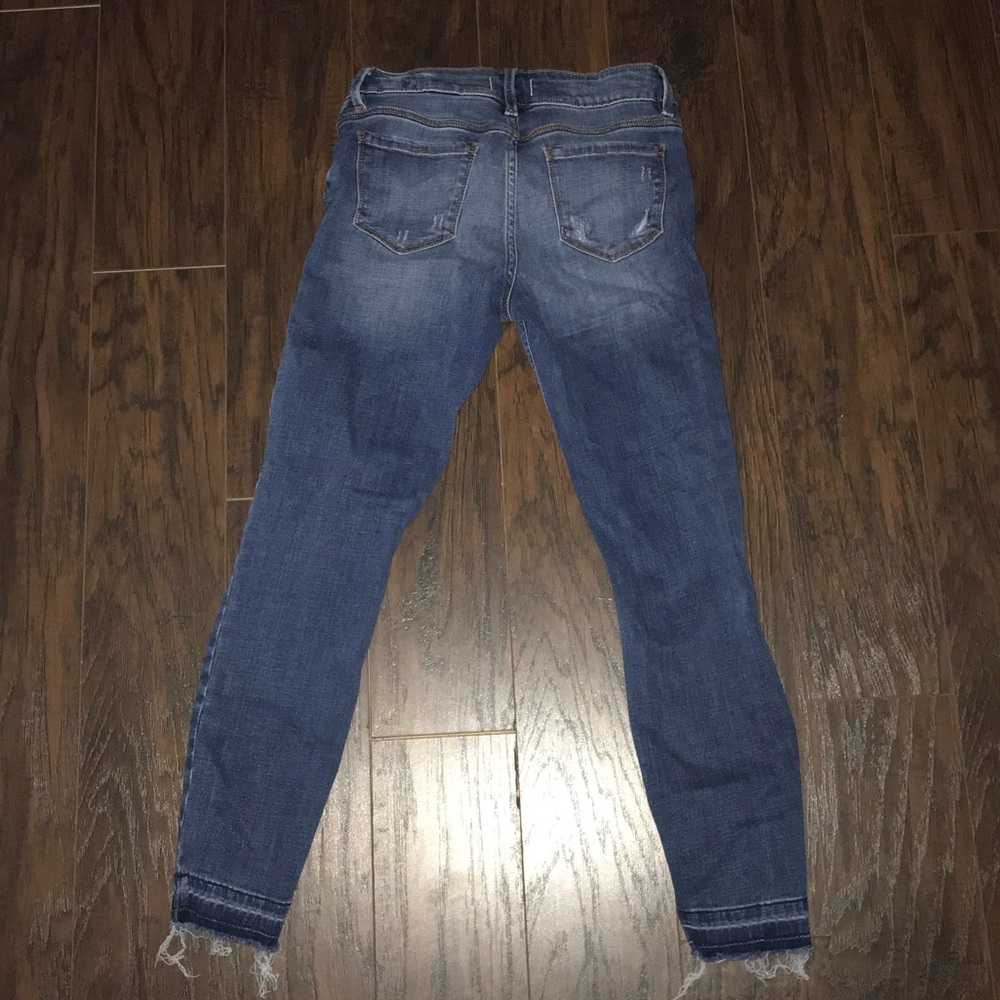Oasis Ripped Jeans - Picture 6 of 6